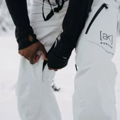 Burton [ak] Gore-Tex Cyclic Bib Snowboardhose Gray Cloud Herren -Skigeschäft burton ak gore cyclic bib pant 22060102020 03 gross7039SKJODEGo4