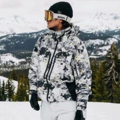 Burton [ak] Gore-Tex Swash Snowboardjacke Limeade Lichen Herren -Skigeschäft burton ak gore swash jacket 10001109964 01 gross