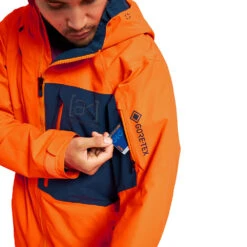 Burton [ak] Gore-Tex Cyclic Schneejacke Clownfish Orange/Dress Blue Herren -Skigeschäft burton ak gore tex cyclic jacket 10002108802 01 gross