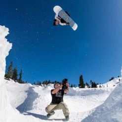 Gnu GWO Snowboard Herren -Skigeschäft gnu gwo 2022 05 gross