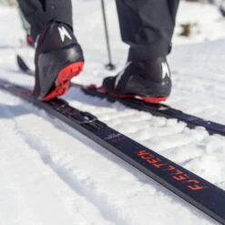 Madshus Fjelltech M50 Skin Langlauf-Set Black/Red Damen, Herren -Skigeschäft madshus fjelltech m 50 skin 18f0100 03 gross