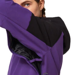 Oakley Camellia Insulated Skijacke Blackout/Deep Violet Damen -Skigeschäft oaykley camellia insulated foa500011 9eg 03 gross