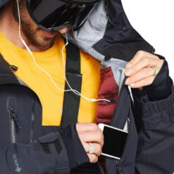 Volcom TDS Infrared Gore-Tex Funktionsjacke Black Herren -Skigeschäft volcom tds infrared gore tex jacket g0452309 black 04 gross